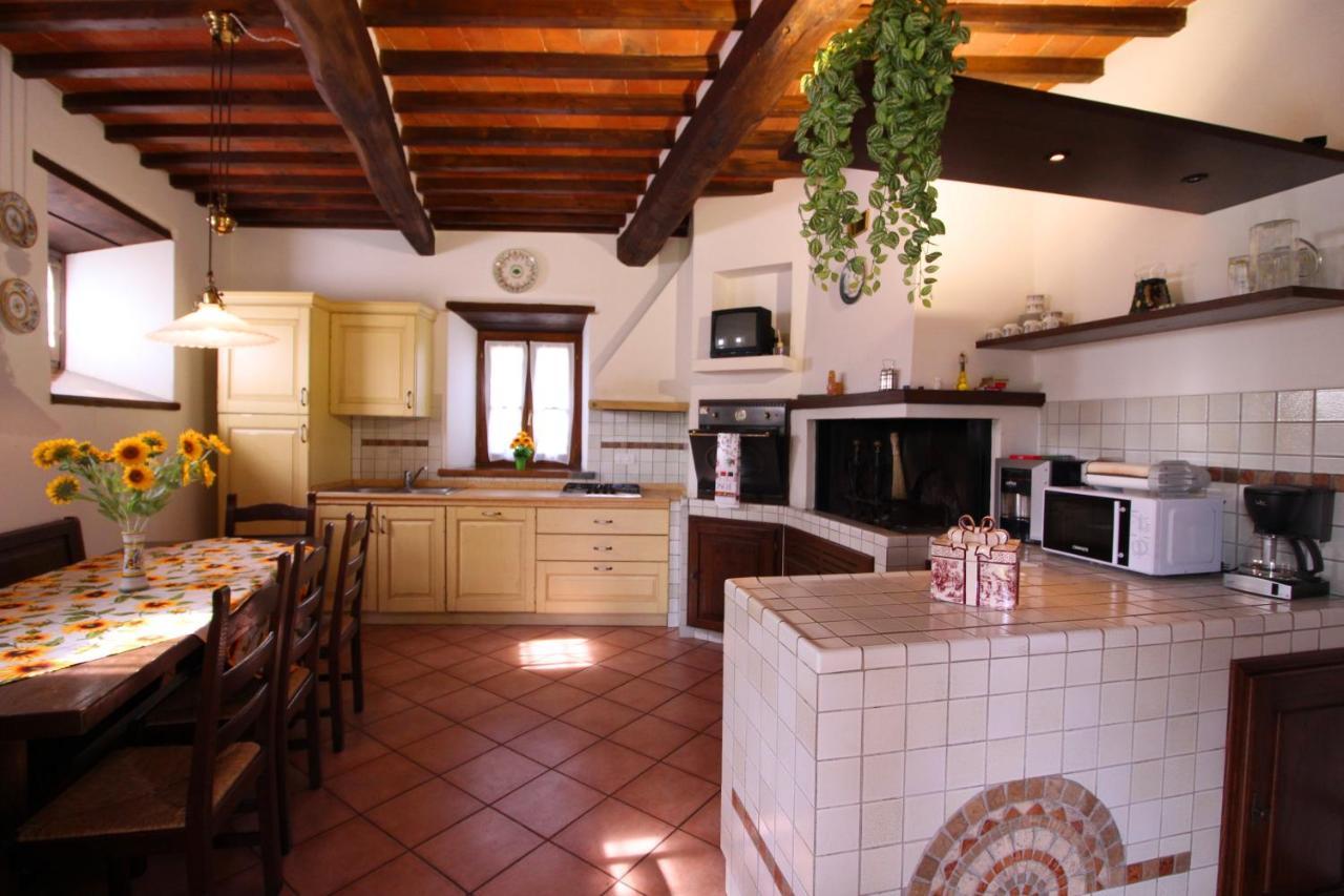 Casale Lorenzo Subbiano Bagian luar foto